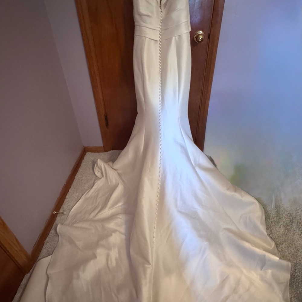 Source Unknown Cream Wedding Dress - Picture 2 of 6